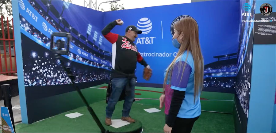 Stand de realidad aumentada en estadio de baseball