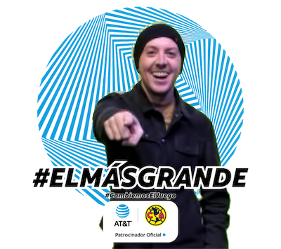 Foto transparente con fan posando en un fondo digital