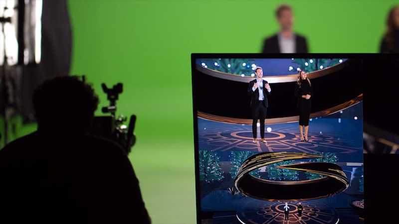 Recording corporate events in virtual sets for virtual conventions